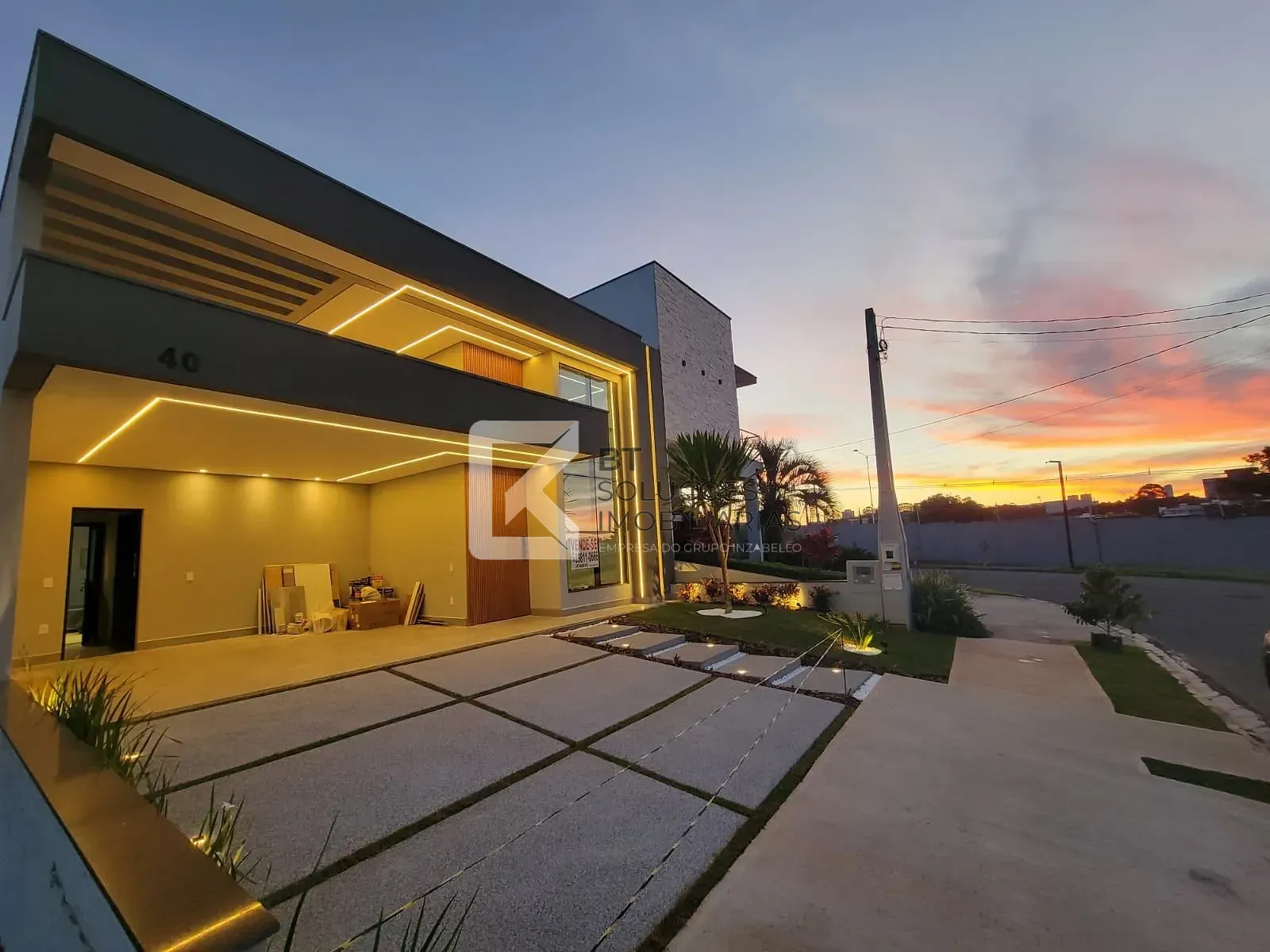 Casa, 3 quartos, 200 m² - Foto 1