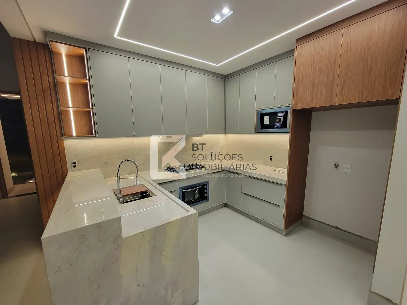 Casa, 3 quartos, 200 m² - Foto 15