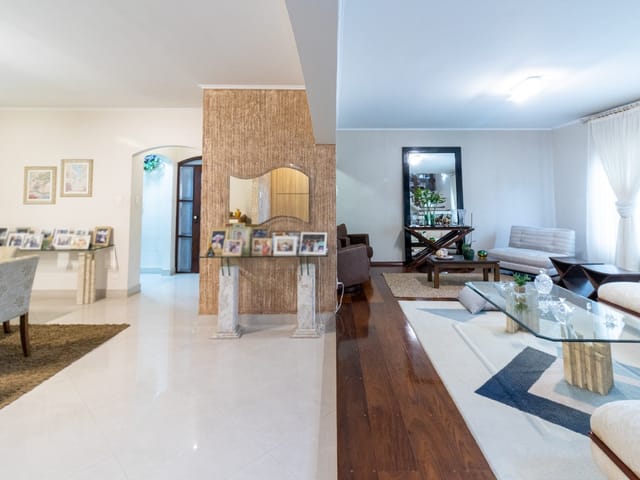 Casa com 528m² 4 quartos e 5 banheiros, à venda, no bairro City América em São Paulo