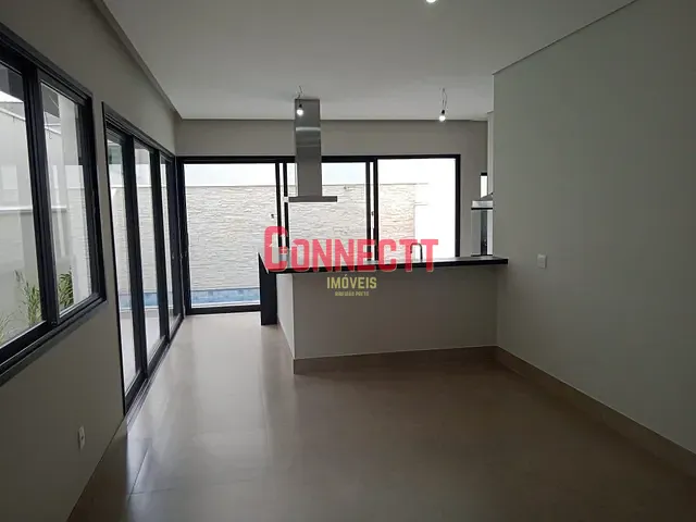 Casa com 250m² 3 quartos e 4 banheiros, à venda, no bairro Bonfim Paulista em Ribeirão Preto