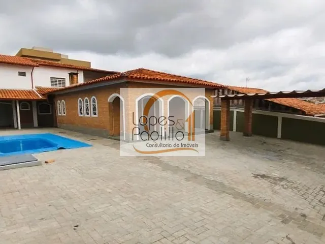 Casa com 380m² 3 quartos e 3 banheiros, à venda, no bairro Jardim Imperial em Atibaia