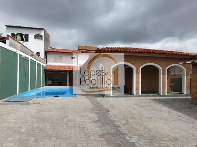 Casa com 380m² 3 quartos e 3 banheiros, à venda, no bairro Jardim Imperial em Atibaia