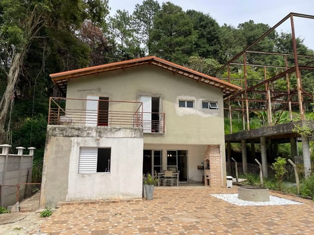 Casa com 568m² 5 quartos e 5 banheiros, à venda, no bairro Parque Frondoso em Cotia