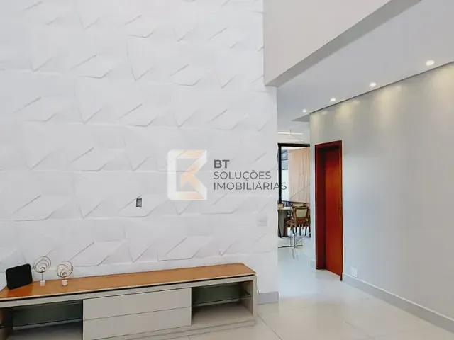 Casa com 200m² 3 quartos e 2 banheiros, à venda, no bairro Jardim Bréscia em Indaiatuba