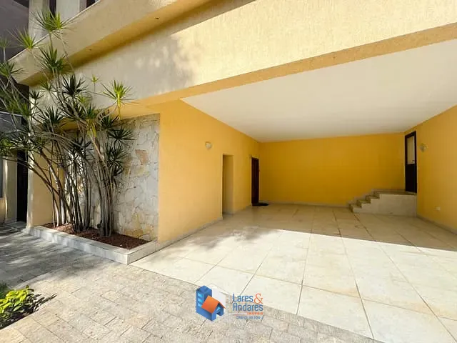 Casa com 287m² 3 quartos e 4 banheiros, à venda, no bairro Alphaville em Santana De Parnaíba