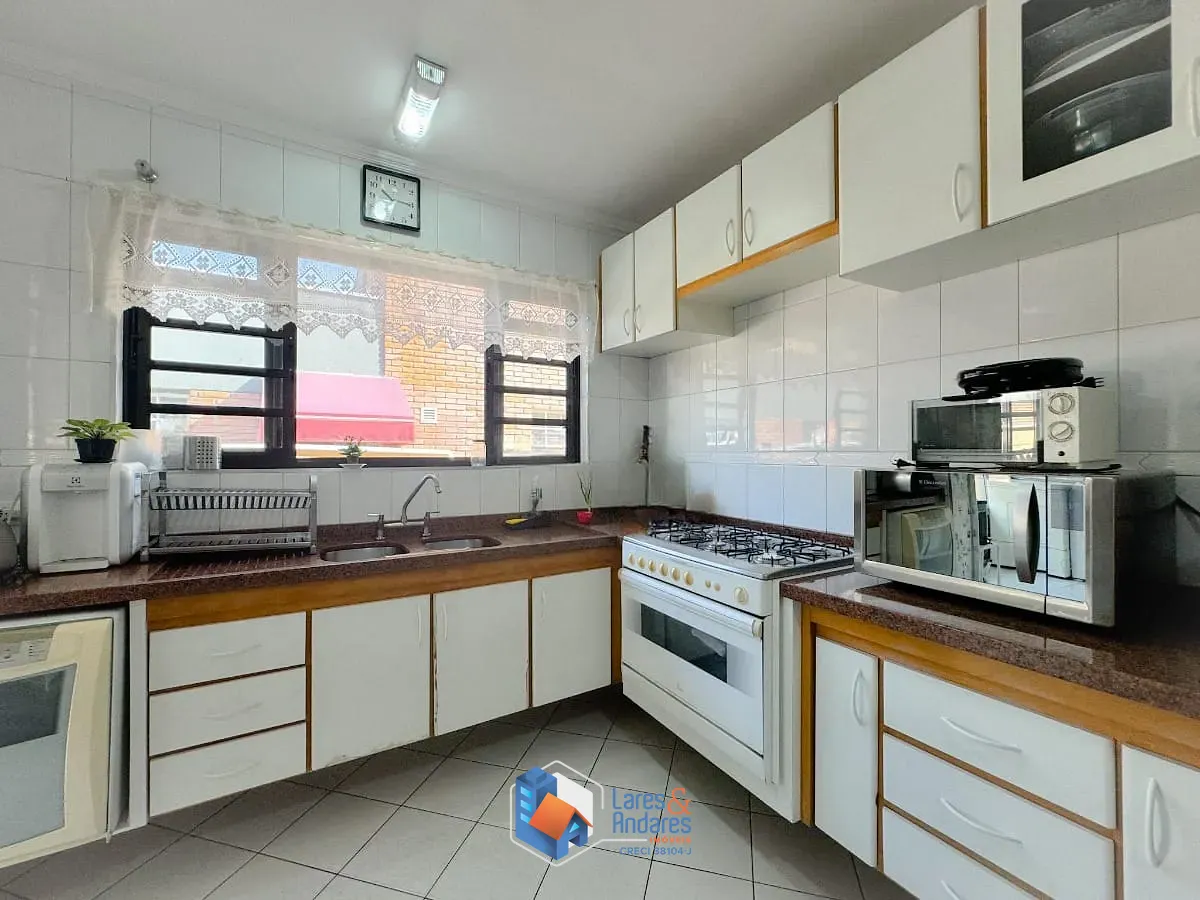 Casa, 3 quartos, 287 m² - Foto 33