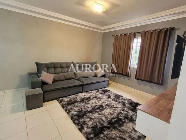 Casa com 300m² 3 quartos e 3 banheiros, à venda, no bairro C. H. São Pedro em Londrina