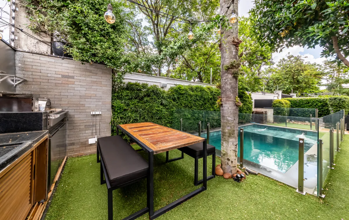 Casa no condomínio NEW PORT VILLAGE para venda com 4 quartos, sendo 4 suítes, 455m²