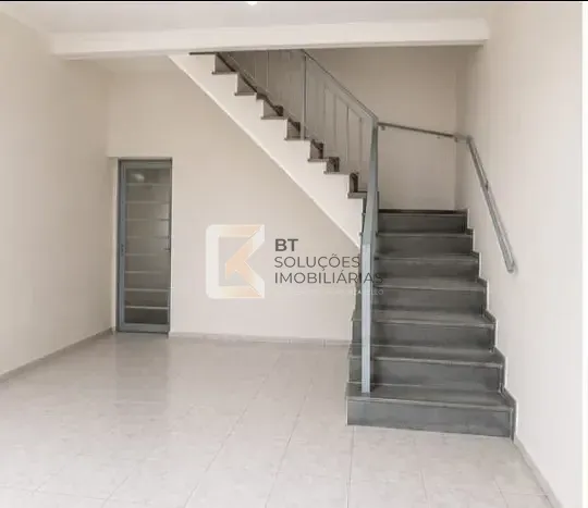Casa, 1 quarto, 211 m² - Foto 2