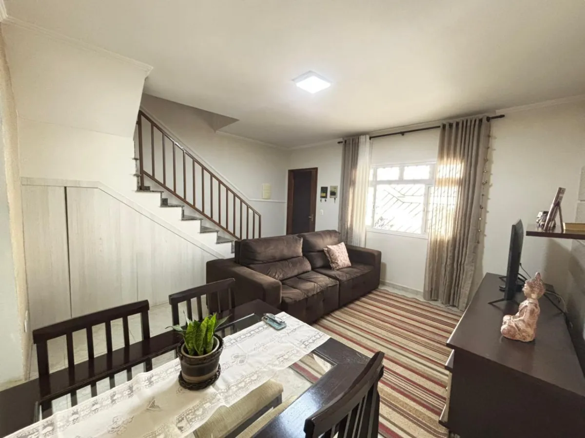 Casa no condomínio Residencial Fabio para venda com 3 quartos, sendo 1 suíte, 86m²