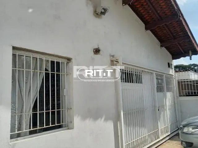 Casa com 250m² 3 quartos e 1 banheiro, à venda, no bairro Jardim dos Oliveiras em Campinas