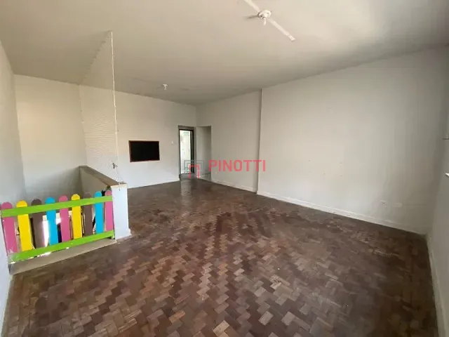 Casa 2 quartos e 1 banheiro, para alugar, no bairro Jardim Nova Petrópolis em São Bernardo do Campo