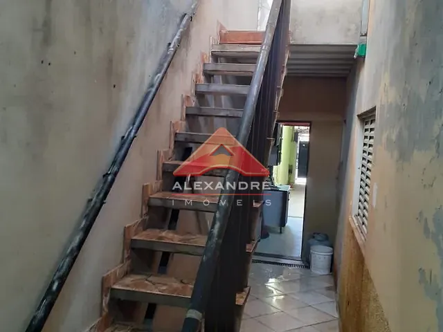 Casa com 125m² 3 quartos e 1 banheiro, à venda, no bairro Jardim Castanheira em São José dos Campos