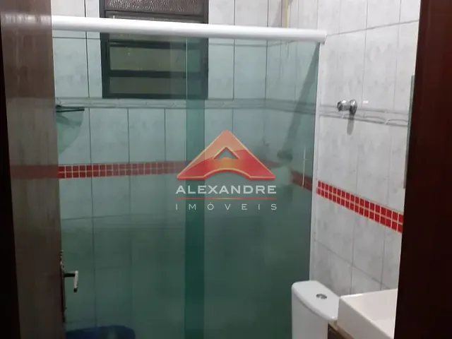 Casa com 125m² 3 quartos e 1 banheiro, à venda, no bairro Jardim Castanheira em São José dos Campos