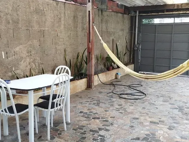 Casa com 300m² 5 quartos e 3 banheiros, à venda, no bairro Jardim Zaira em Mauá
