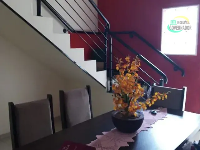 Casa com 250m² 4 quartos e 3 banheiros, à venda, no bairro Vila Manoel Ferreira em Campinas