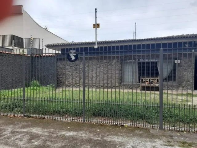 Casa com 450m² 3 quartos e 4 banheiros, à venda, no bairro Jardim Esplanada em São José dos Campos