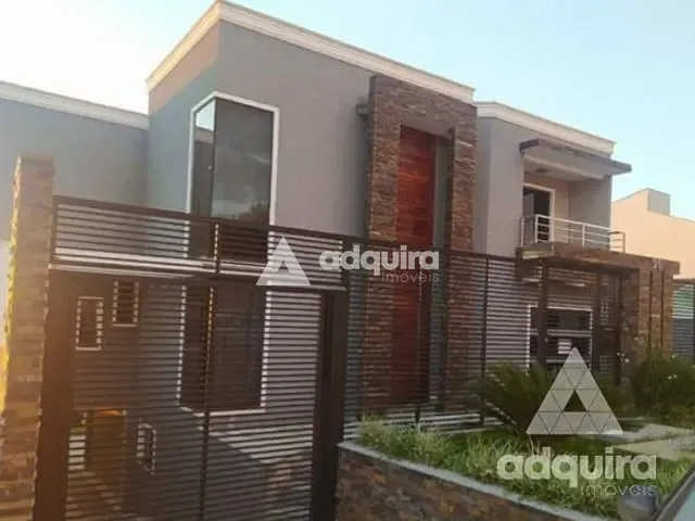 Sobrado 5 quartos e 4 banheiros, à venda, no bairro Contorno em Ponta Grossa