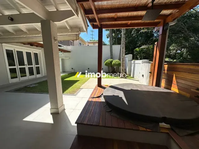 Casa com 360m² 5 quartos e 6 banheiros, à venda ou para alugar, no bairro Jardim das Palmeiras em Campinas