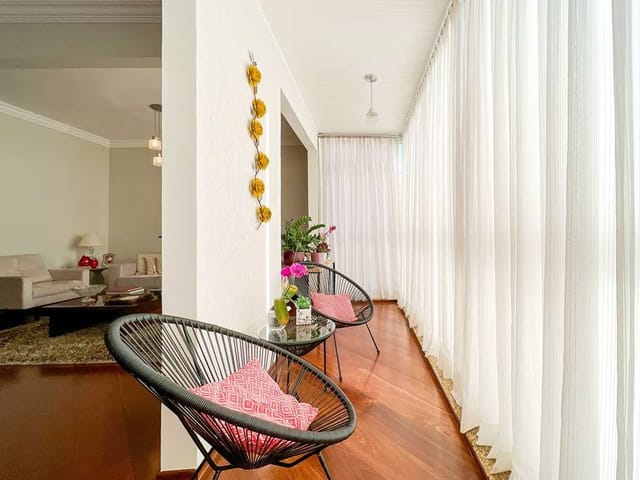 Casa com 393m² 4 quartos e 5 banheiros, à venda, no bairro Jardim Sao Paulo II em Cotia