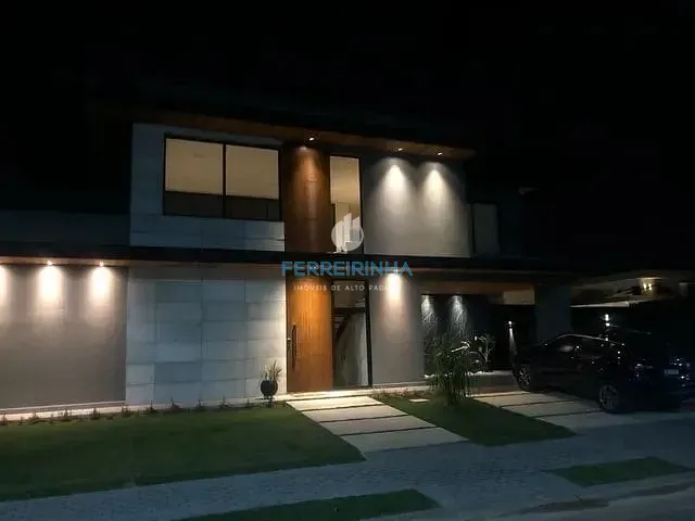 Casa com 600m² 3 quartos e 6 banheiros, à venda, no bairro Condomínio Residencial Colinas do Paratehy em São José dos Campos