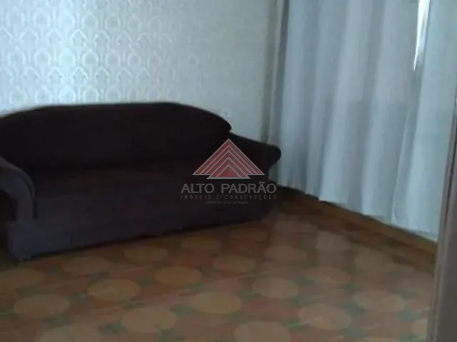 Casa com 330m² 3 quartos e 1 banheiro, à venda, no bairro Vila Nossa Senhora das Vitórias em Mauá