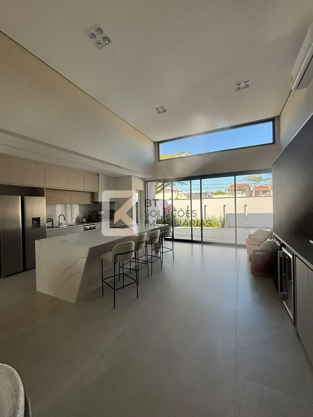 Casa, 3 quartos, 202 m² - Foto 4