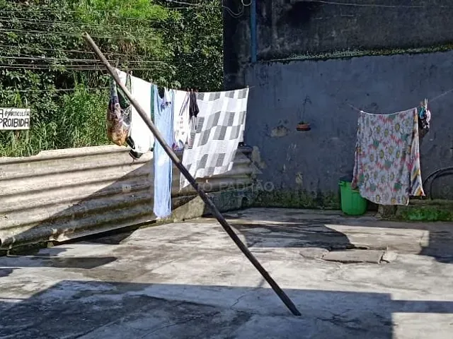Casa com 172m² 2 quartos e 2 banheiros, à venda, no bairro Jardim Miranda D Aviz em Mauá