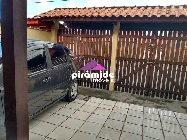 Casa com 180m² 2 quartos e 2 banheiros, à venda, no bairro Morro do Algodão em Caraguatatuba