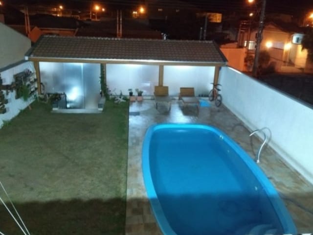 Casa com 250m² 1 quarto e 1 banheiro, à venda, no bairro Residencial e Comercial Cidade Jardim em Pindamonhangaba