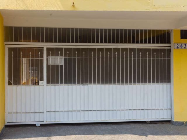 Casa com 258m² 5 quartos e 4 banheiros, à venda, no bairro Jardim Miranda em Cotia