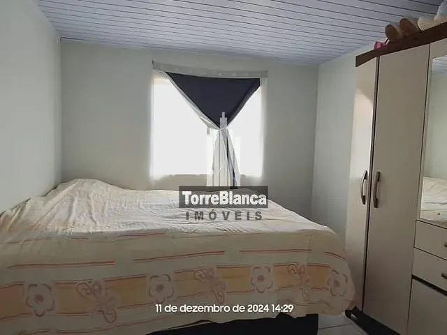 Casa com 296m² 5 quartos e 2 banheiros, à venda, no bairro Contorno em Ponta Grossa