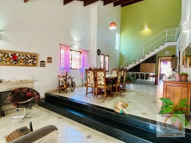 Casa com 460m² 3 quartos e 4 banheiros, à venda, no bairro Jardim Paulista em Atibaia