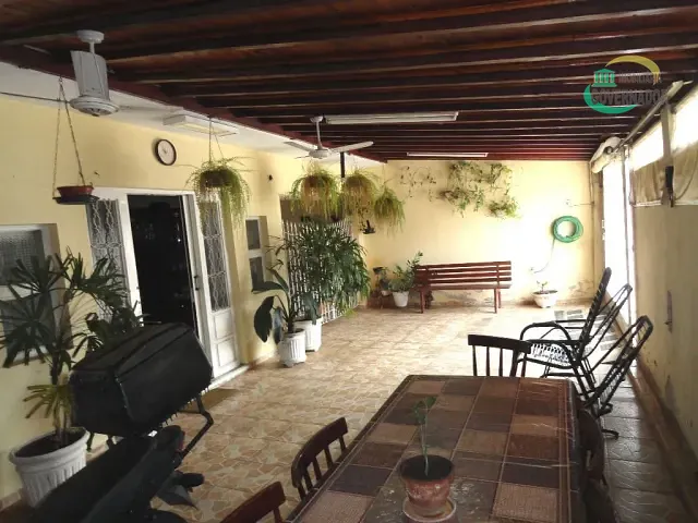 Casa com 250m² 3 quartos e 2 banheiros, à venda, no bairro Jardim Londres em Campinas