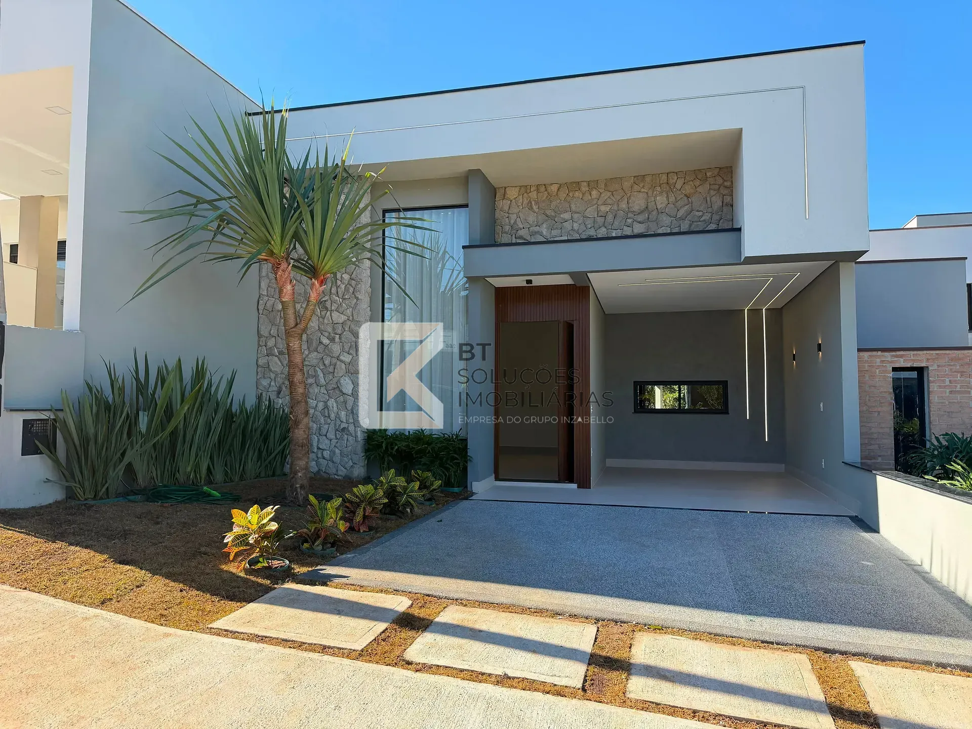 Casa, 3 quartos, 188 m² - Foto 1