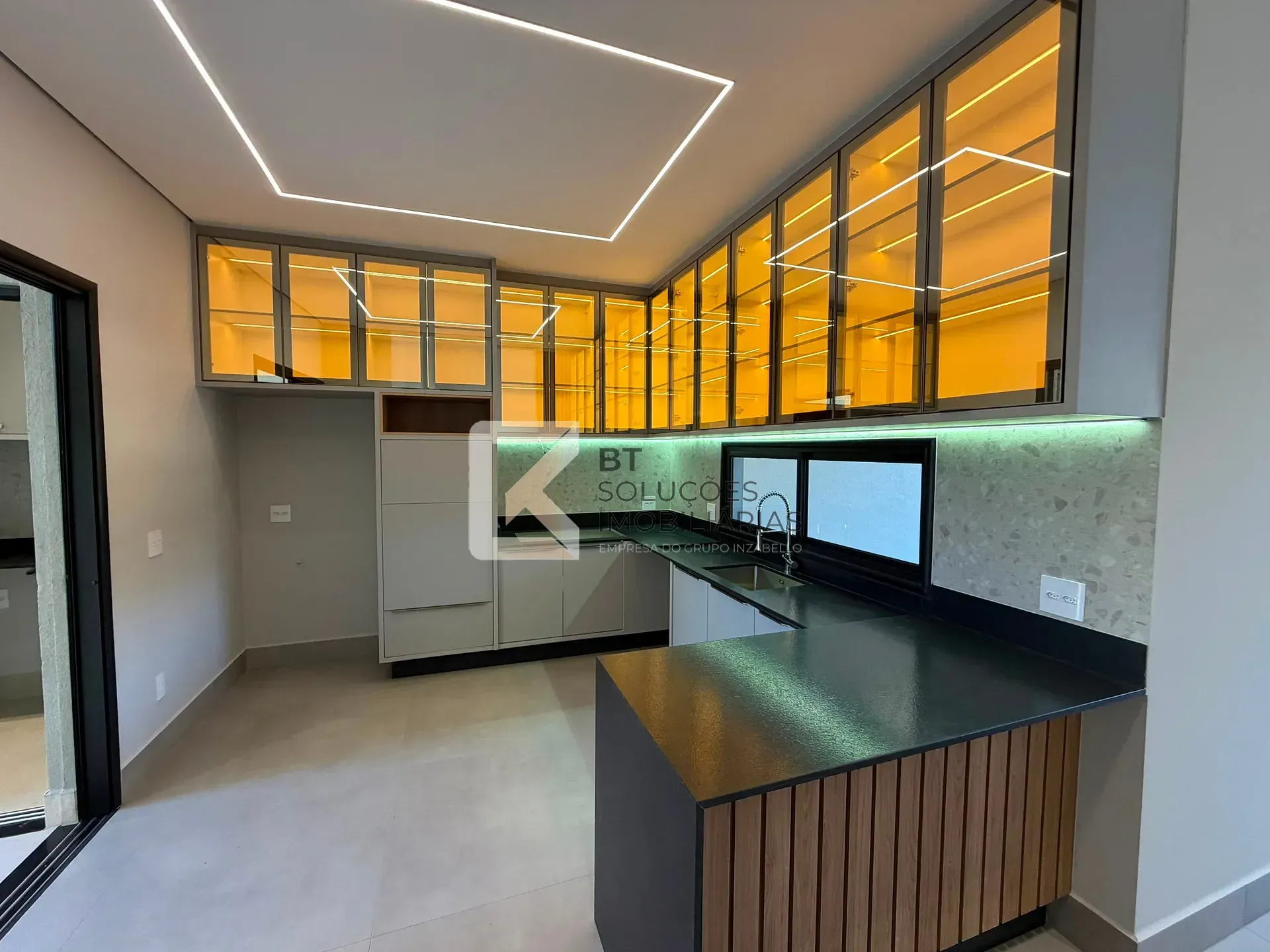 Casa, 3 quartos, 188 m² - Foto 8