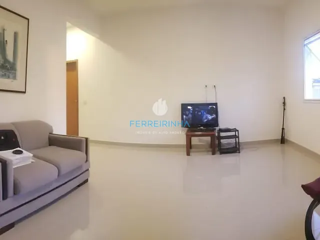 Casa com 457m² 4 quartos e 4 banheiros, à venda, no bairro Condomínio Residencial Jaguary em São José dos Campos