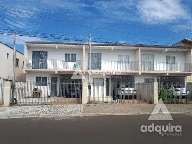 Sobrado com 900m² 3 quartos e 2 banheiros, à venda, no bairro Uvaranas em Ponta Grossa