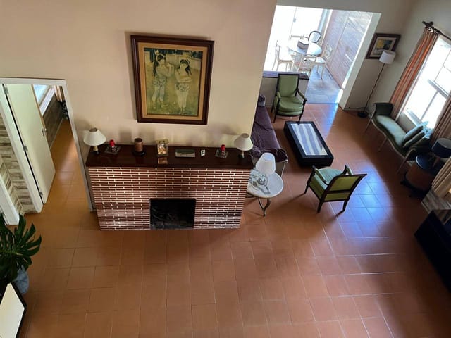Casa com 14850m² 5 quartos e 2 banheiros, à venda, no bairro Corrêas em Petrópolis