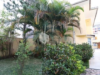Foto do Casa-Casa em condomínio para venda em Vila Anglo Brasileira com 3 quartos, sendo 1 suíte, 131m²