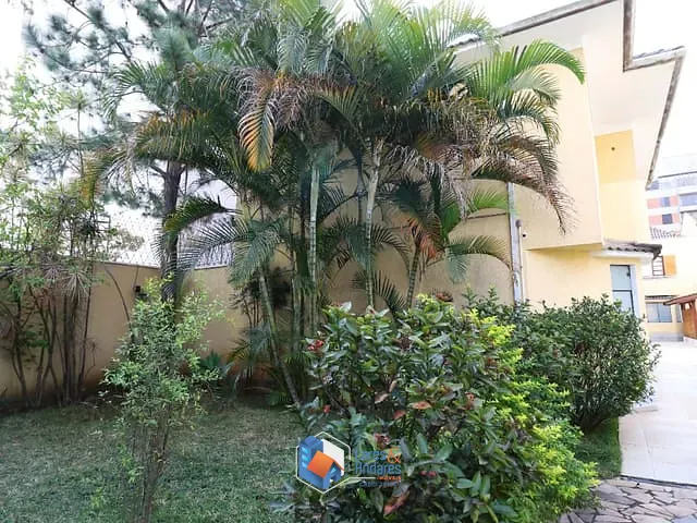 Casa com 131m² 3 quartos e 1 banheiro, à venda, no bairro Vila Anglo Brasileira em São Paulo