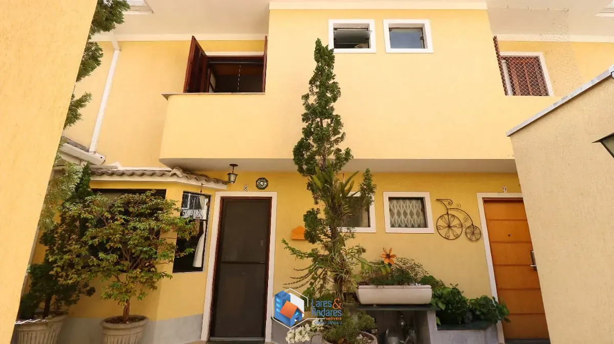 Casa, 3 quartos, 131 m² - Foto 1