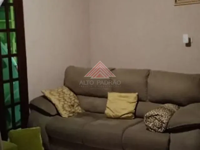 Casa com 250m² 4 quartos e 6 banheiros, à venda, no bairro Jardim Zaira em Mauá
