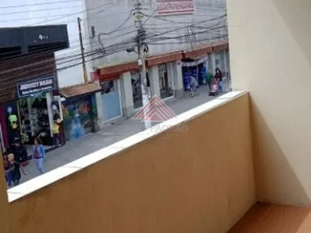 Casa com 250m² 4 quartos e 6 banheiros, à venda, no bairro Jardim Zaira em Mauá