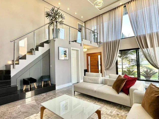 Casa com 769m² 3 quartos e 3 banheiros, à venda, no bairro Laranjal em Pelotas