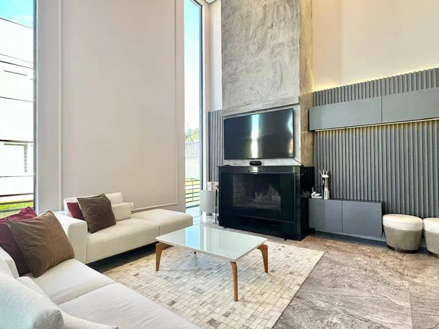 Casa com 769m² 3 quartos e 3 banheiros, à venda, no bairro Laranjal em Pelotas