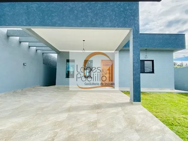 Casa com 384m² 3 quartos e 2 banheiros, à venda, no bairro Serras de Atibaia II em Atibaia