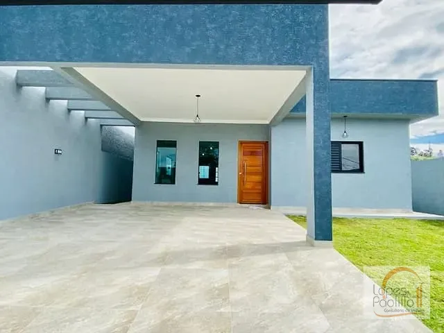Casa com 384m² 3 quartos e 2 banheiros, à venda, no bairro Serras de Atibaia II em Atibaia