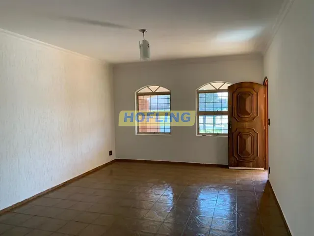 Casa com 309m² 3 quartos e 3 banheiros, à venda, no bairro Vila Operária em Rio Claro