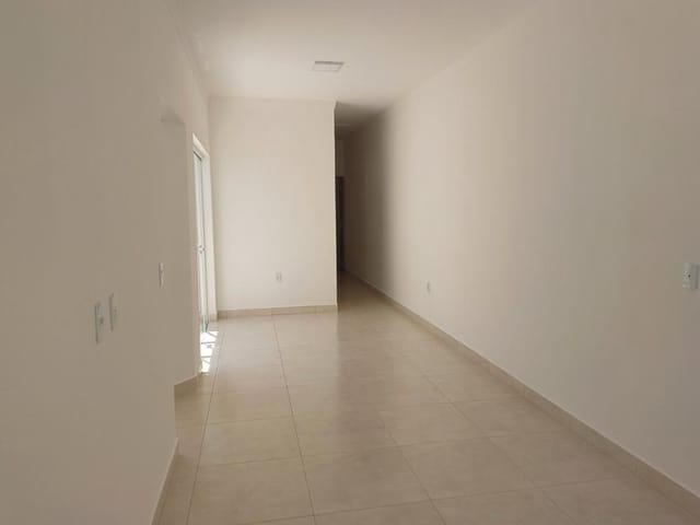 Casa com 125m² 2 quartos e 2 banheiros, à venda, no bairro Residencial Estoril em Taubaté